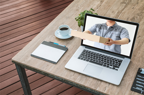 超短交期競爭，訂單在手但加工進度是看不穿的黑洞？