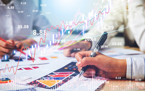 在快速變化的市場環(huán)境中，如何調(diào)整薪酬策略？