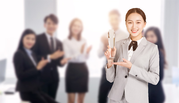 集團(tuán)人才梯隊(duì)建設(shè)：培養(yǎng)核心人才，提升企業(yè)競爭力