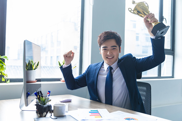 合理控制薪酬成本，提高企業(yè)利潤與員工福利水平