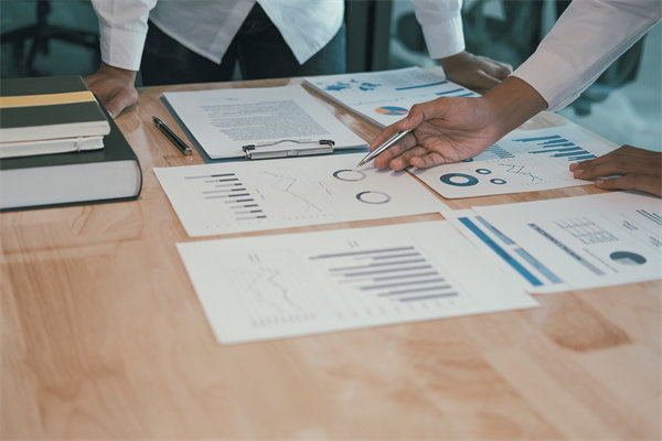 員工參與的績效改進計劃：員工主導，自我驅動的改進