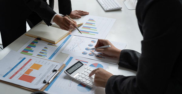 人才發(fā)展的績效管理：培養(yǎng)人才，確保組織長遠發(fā)展