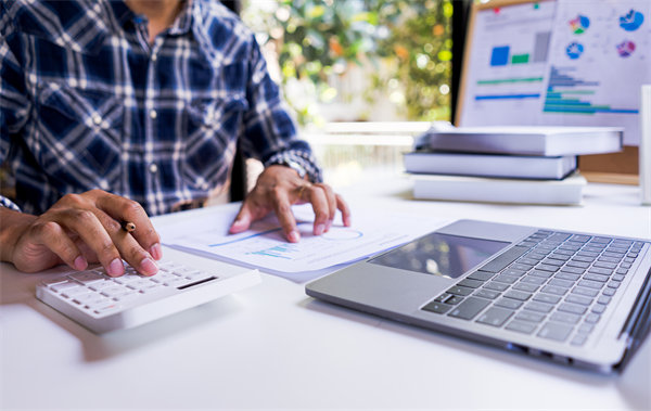 創(chuàng)新企業(yè)預(yù)算管理模式，優(yōu)化資源配置與決策流程