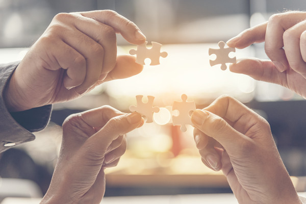 戰(zhàn)略咨詢，助力企業(yè)破解發(fā)展難題，實(shí)現(xiàn)跨越發(fā)展