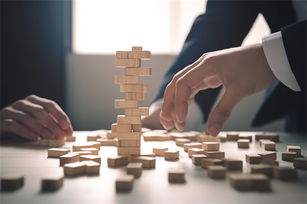 組織缺乏長(zhǎng)遠(yuǎn)發(fā)展規(guī)劃，發(fā)展戰(zhàn)略不清晰有哪些影響？