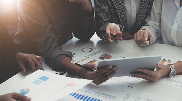 如何科學(xué)設(shè)計(jì)薪酬體系以激發(fā)員工最大潛能？