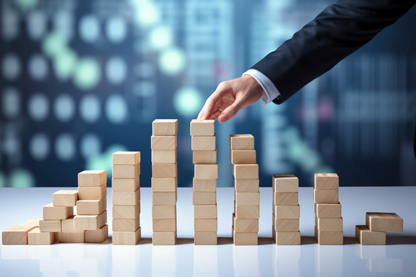 如何構建有效的集團風險管理框架，應對不確定性？