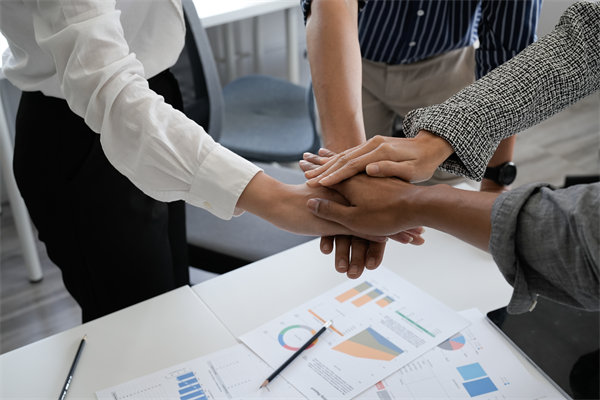 全球化背景下，集團管控如何適應多元文化？