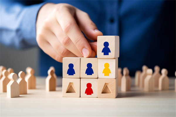 如何運用數(shù)據(jù)分析優(yōu)化招聘流程，提升招聘質(zhì)量？