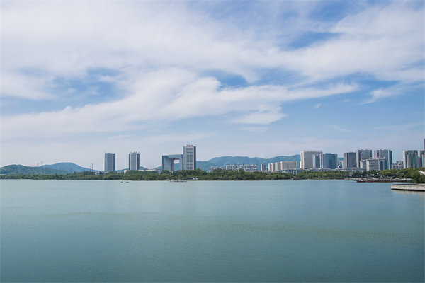 如何評(píng)估無錫管理咨詢公司的服務(wù)質(zhì)量與效果？