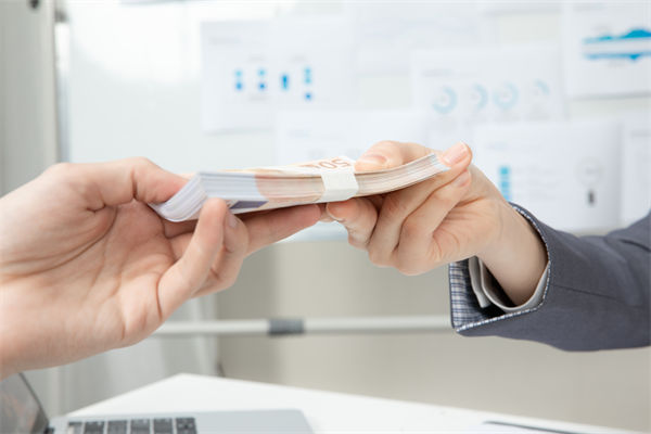 廣東一公司發(fā)錢鼓勵(lì)員工談戀愛(ài)，品牌營(yíng)銷怎么看？