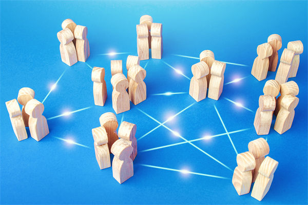 如何通過組織規(guī)劃，促進(jìn)內(nèi)部溝通與團(tuán)隊(duì)協(xié)作效率？