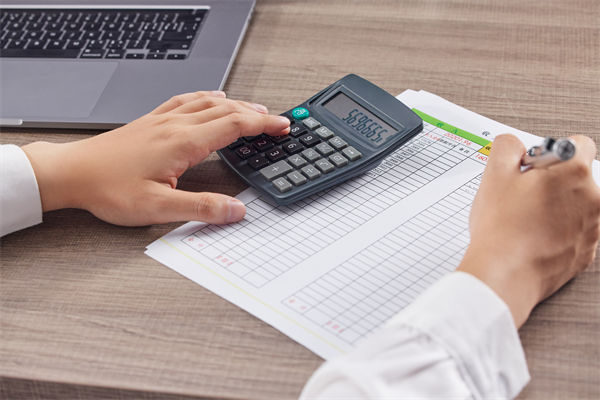 如何構(gòu)建以預(yù)算為核心的企業(yè)文化，促進(jìn)全員參與？