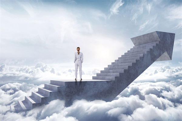 在年度經(jīng)營(yíng)計(jì)劃中，如何設(shè)定既實(shí)際又挑戰(zhàn)性的目標(biāo)？