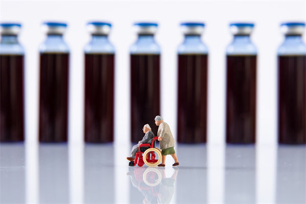 為啥有些老人沉迷購買保健品？對品牌營銷有何啟示？