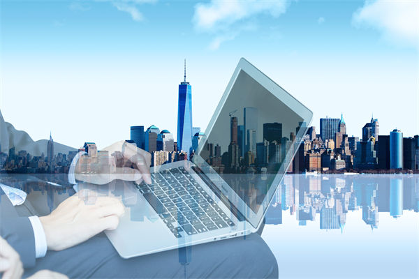 如何通過(guò)戰(zhàn)略管理提升企業(yè)的核心競(jìng)爭(zhēng)力和市場(chǎng)份額？