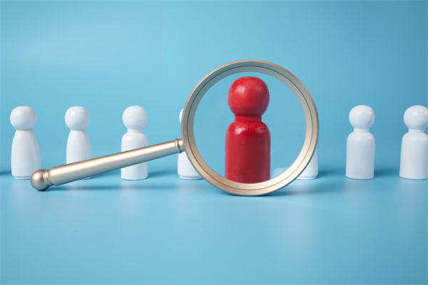 招聘效率低下，人力資源管理如何優(yōu)化流程精準(zhǔn)引才？