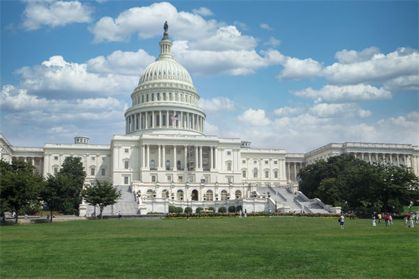 戰(zhàn)略角度分析：特斯拉利潤(rùn)暴跌71%，馬斯克嘆了口氣