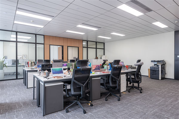 5月10日起結(jié)婚離婚不需要戶口本，人力資源怎么看？