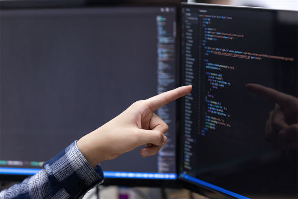 數(shù)據(jù)泛濫成災(zāi)難利用？企業(yè)數(shù)字化轉(zhuǎn)型如何打通任督二脈？