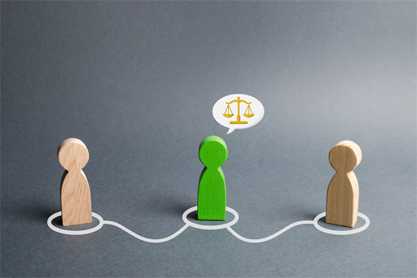 榮耀CEO承認(rèn)銷(xiāo)量非常困難，眾多企業(yè)的品牌戰(zhàn)略啟示