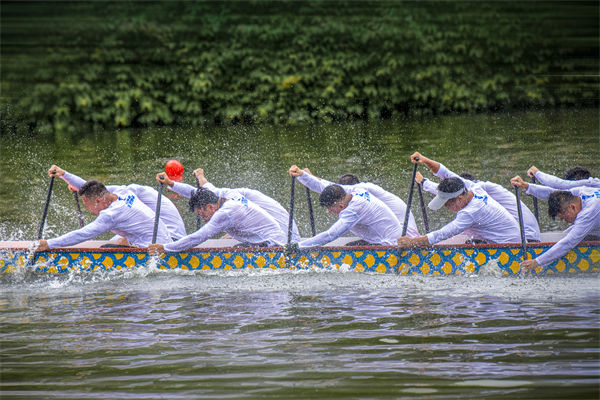 起猛了龍舟都能蹦迪了，企業(yè)文化對此有何啟示？