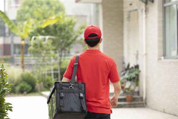 薪酬咨詢分析：公職人員兼職送外賣，紀(jì)委回應(yīng)來了