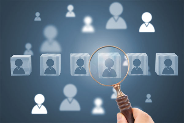 招聘成本節(jié)節(jié)攀升，人力資源管理如何精準(zhǔn)鎖定人才？