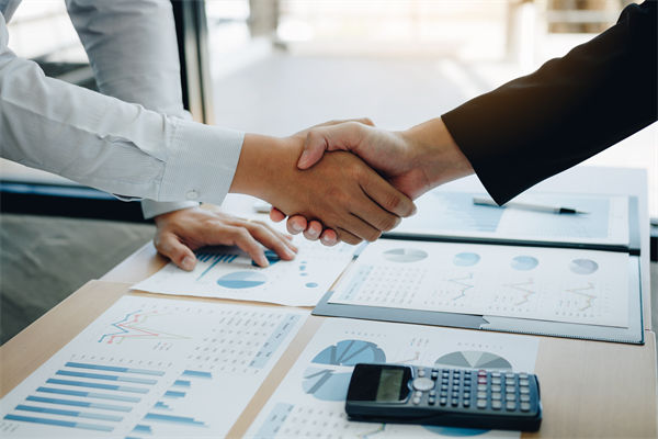 預(yù)算偏差吞噬收益，精準管控的核心邏輯是什么？